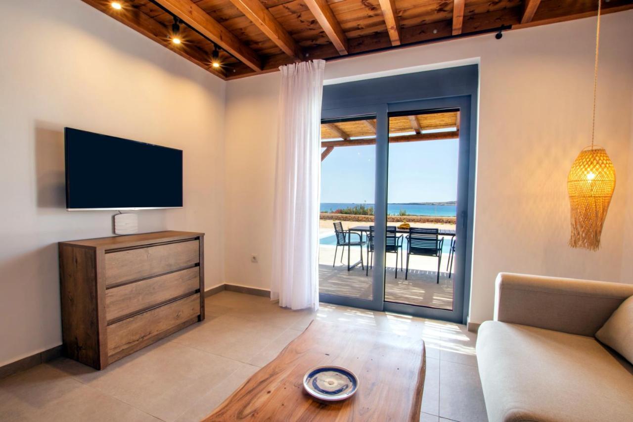 Cato Agro 3, Seafront Villa With Private Pool Afiartis Buitenkant foto